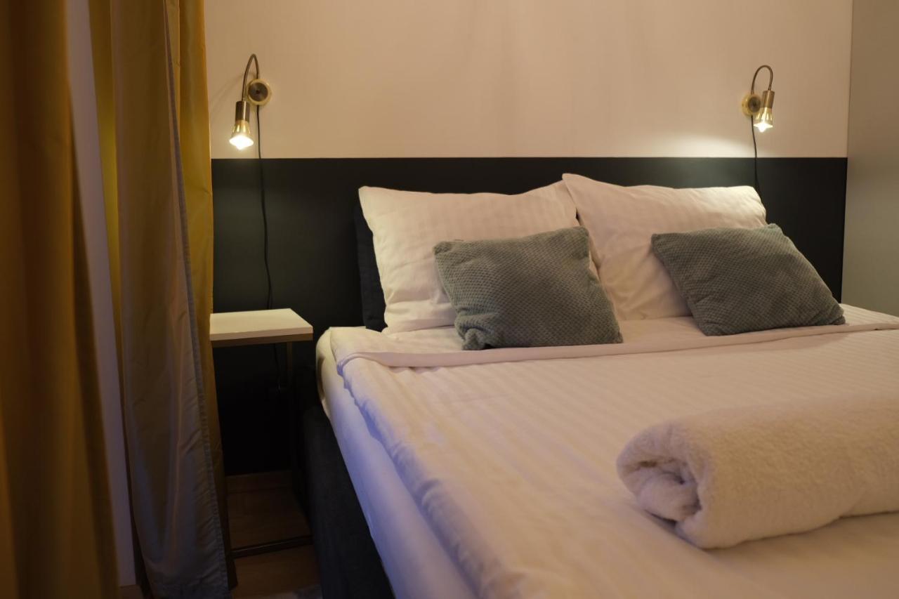 Apartament 9, Z Oddzielna Sypialnia! Варшава Екстер'єр фото