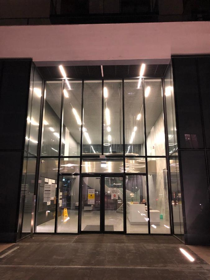 Apartament 9, Z Oddzielna Sypialnia! Варшава Екстер'єр фото